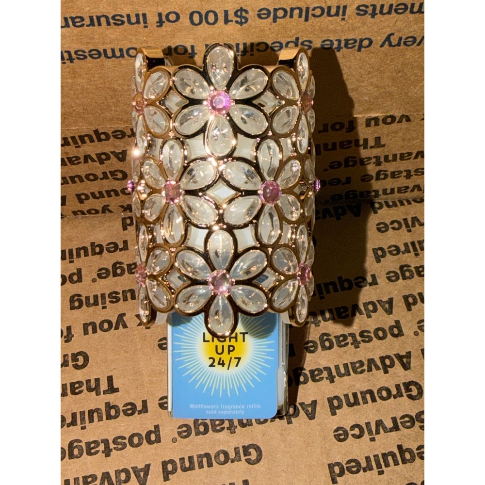 Bath and Body Works Wallflowers Plug Crystal Flower Light Up Gold Tone pink